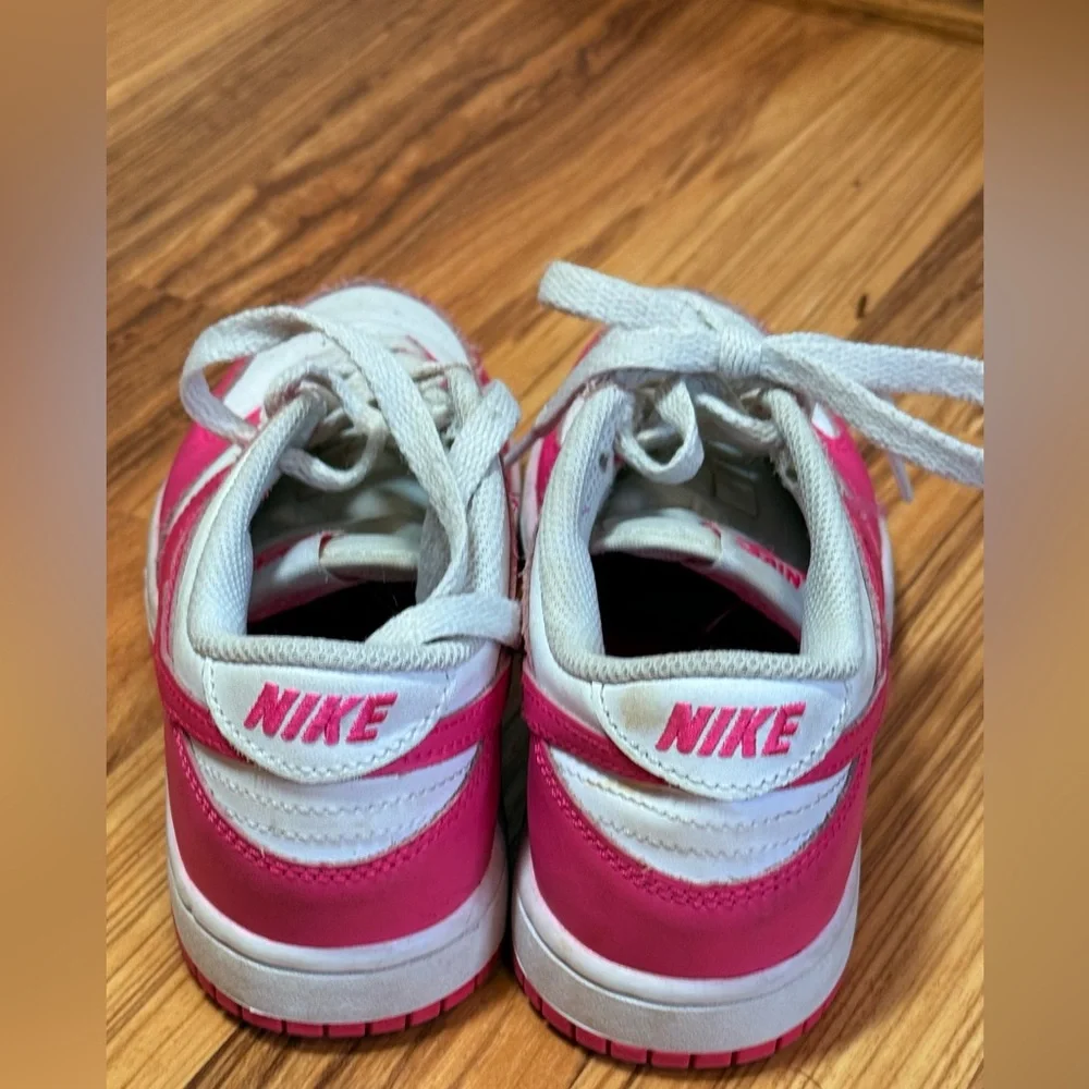 Kids Pink and White Nike Dunks, 2Y